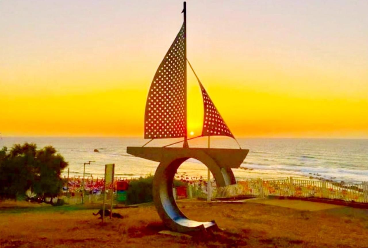 Beachfront Studio Apartment Bat Yam 412 エクステリア 写真
