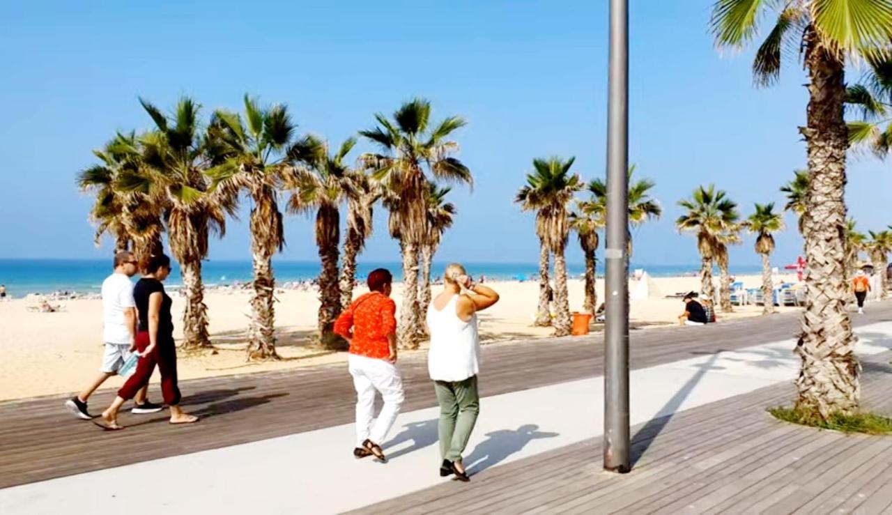 Beachfront Studio Apartment Bat Yam 412 エクステリア 写真